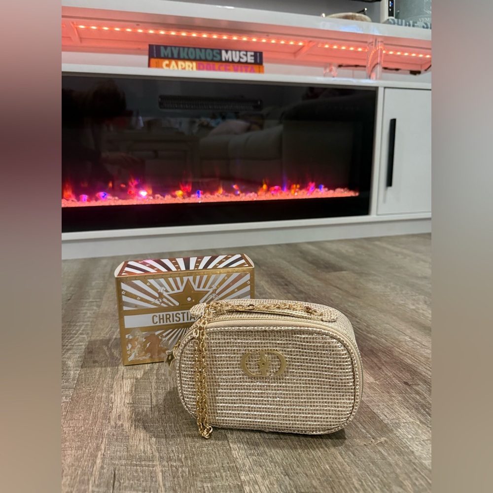 NIB Christian Dior Beauty Makeup Cosmetic Travel Bag Purse with Gold Chain